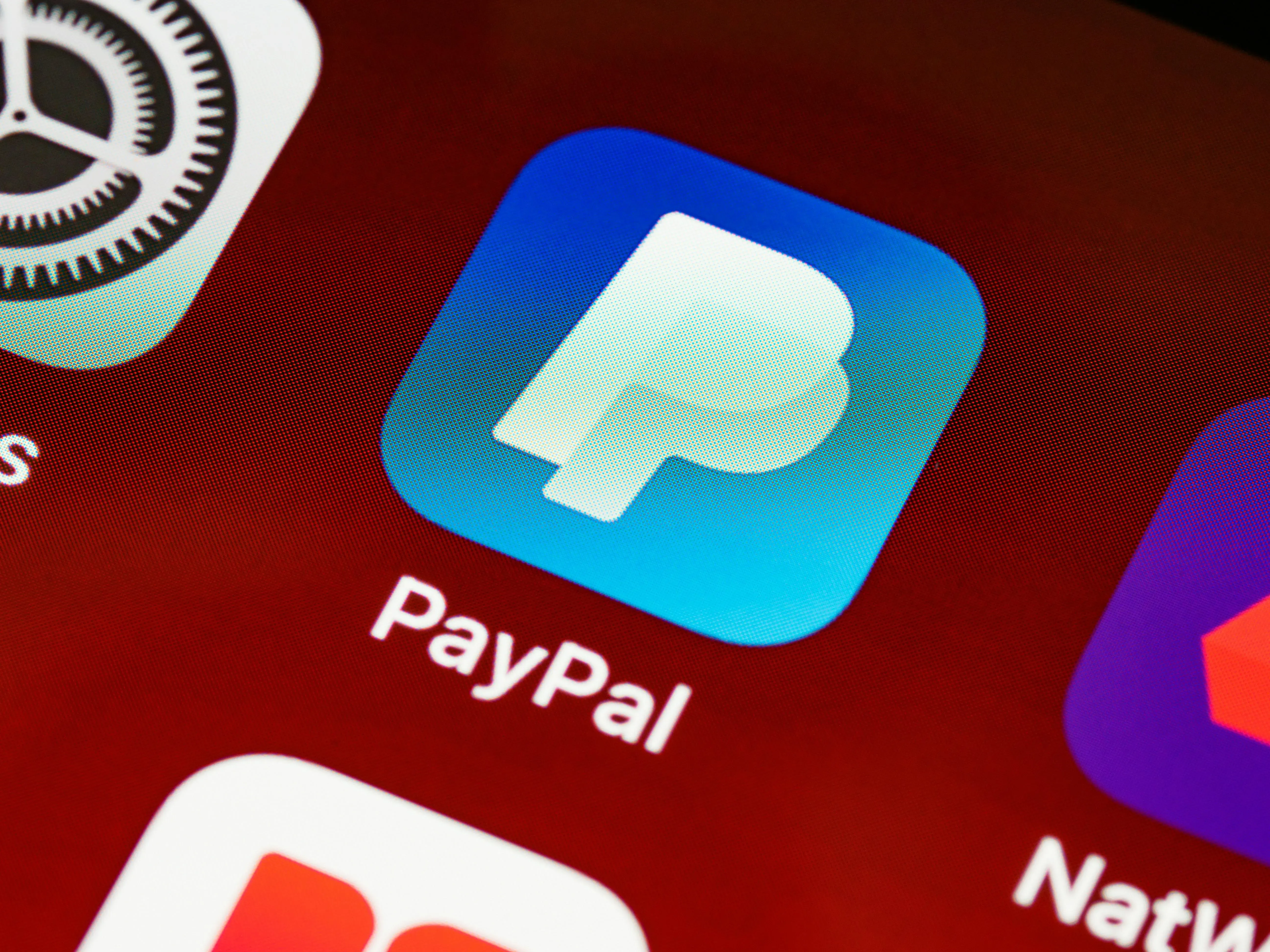 Is PayPal a Merchant of Record or a Payment Service Provider?